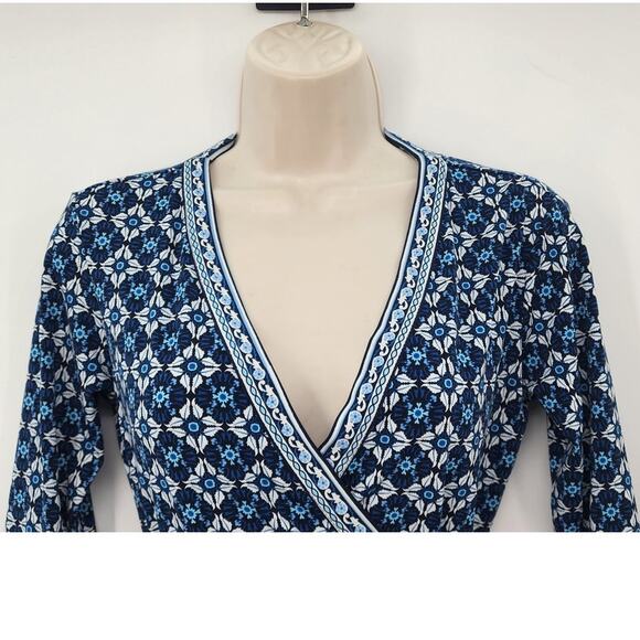 New NWT Max Studio Geometric‎ Wrap Dress Long Sleeve Size Small Navy White - Picture 3 of 10